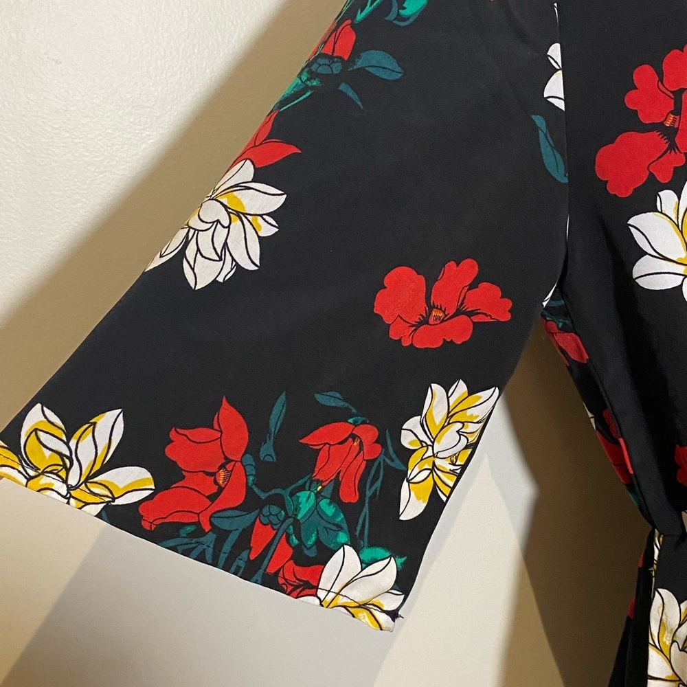 Floral romper - Picture 4 of 5